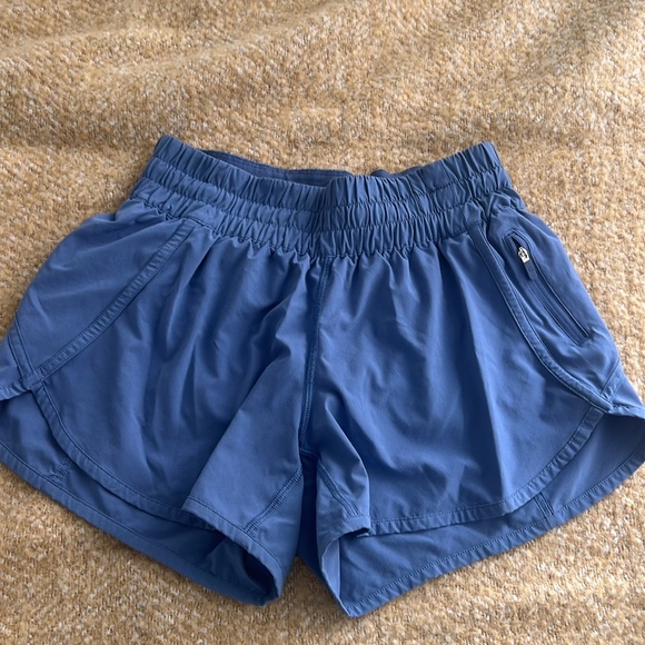 Lululemon shorts - Picture 2 of 4